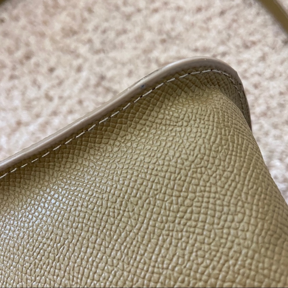 Minimalist Structured Crossbody Shoulder Bag - Picture 14 of 15